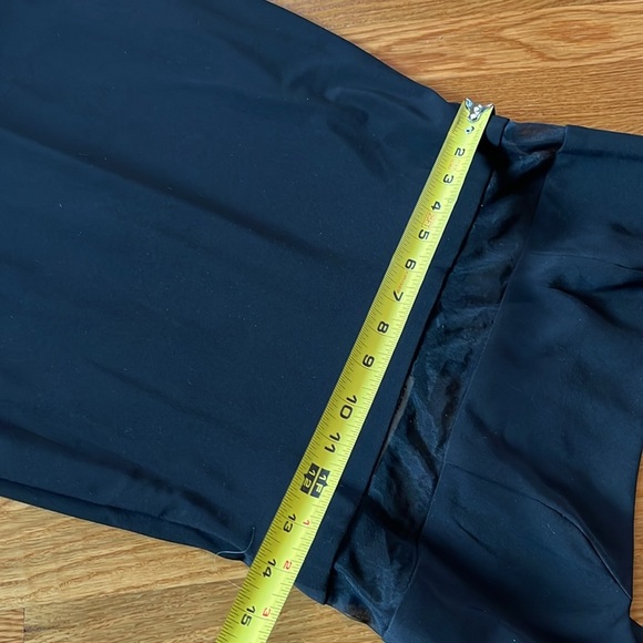 Mac Duggal Sheer Mesh Panel Sheer Detail Column Gown Size 8 NWT READ Defect. - Picture 9 of 17